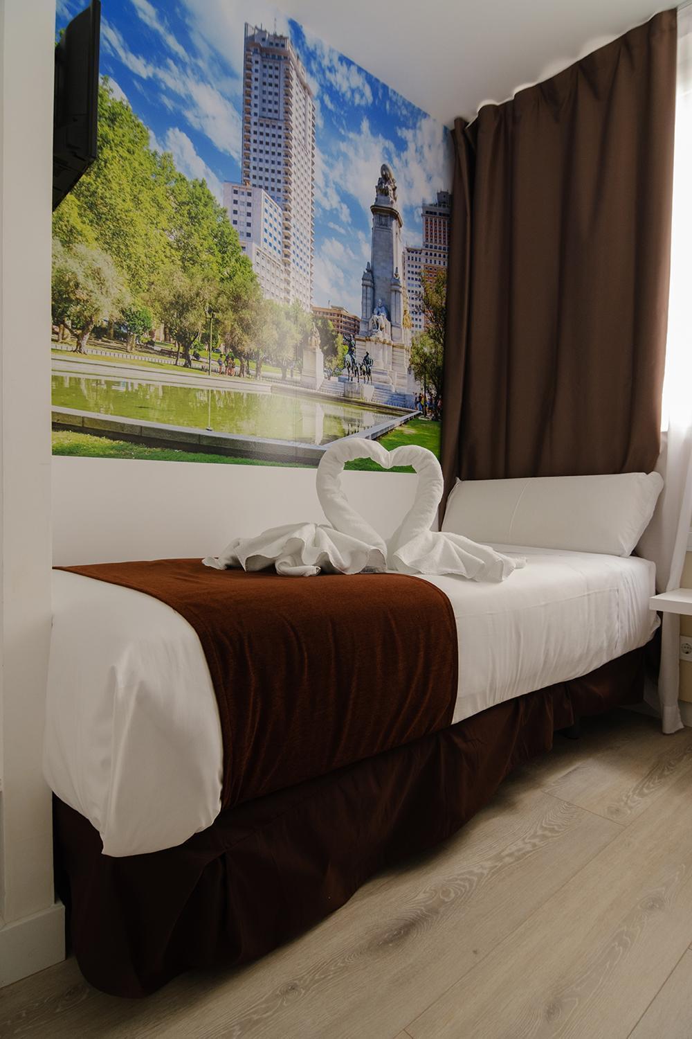 Hotel Bestprice Alegria مدريد المظهر الخارجي الصورة